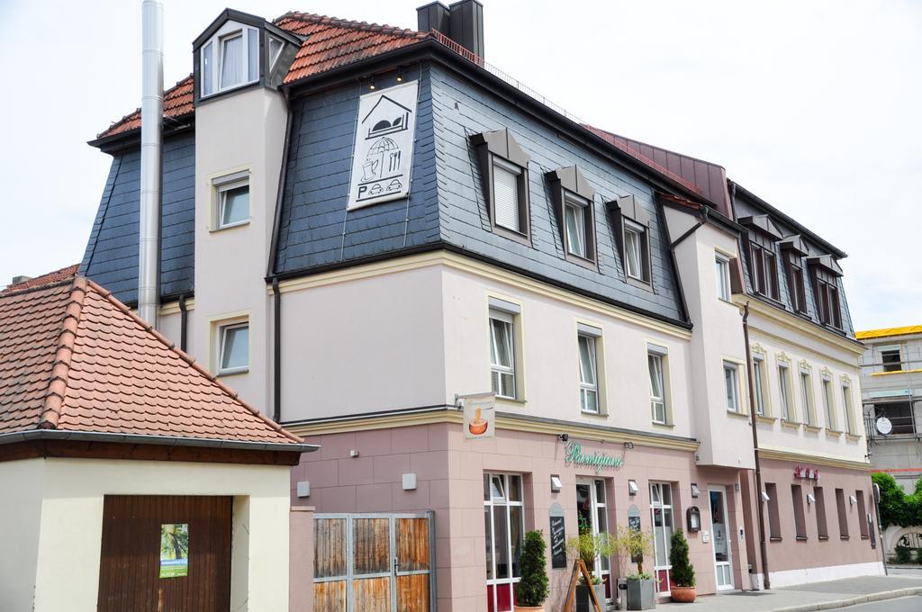 Erde Hotel Erlangen Exteriör bild